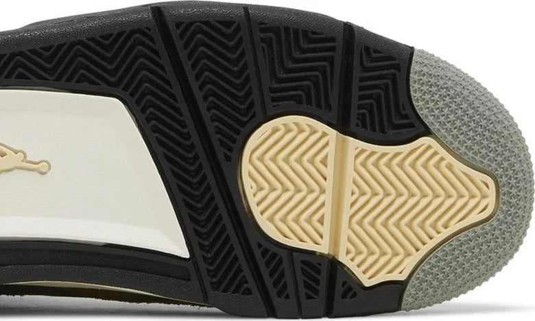 Nike Air Jordan 4 "Pine Green"