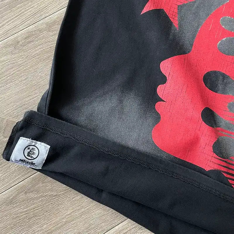 Camiseta Hellstar Friends & Family Exclusive