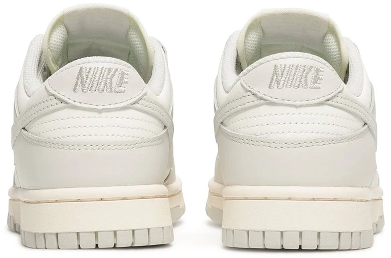 Nike Dunk Low "Light Bone"