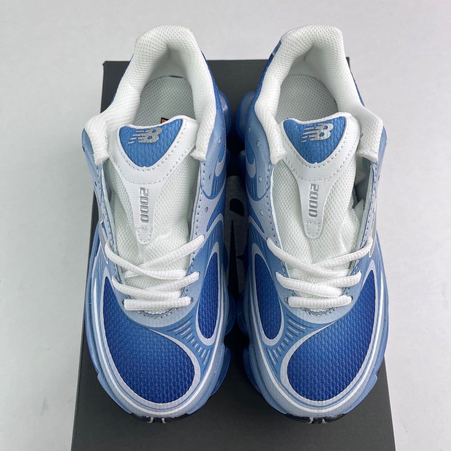 New Balance Abzorb 2000 ‘Baby Blue’