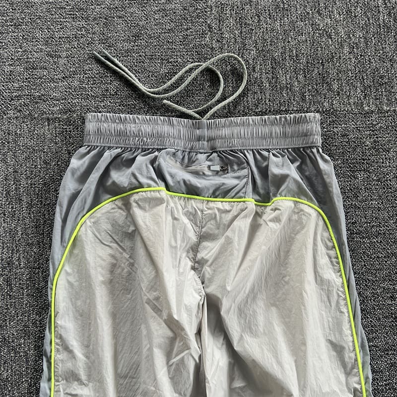 Conjunto Syna World ‘Syna Logo’ Shell Cinza/Verde