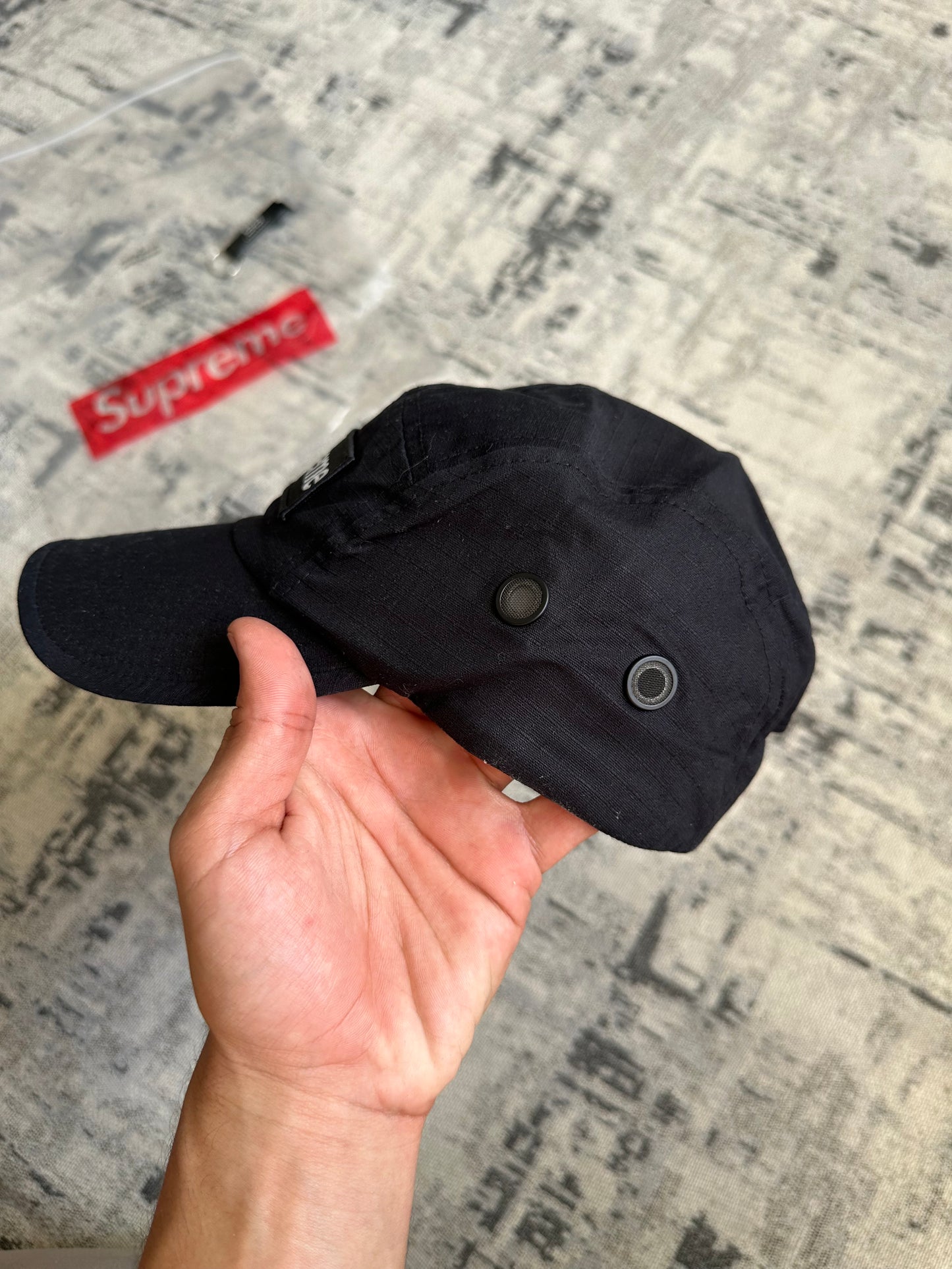 Boné Supreme Ventille Black Five Panel (Pronta Entrega)
