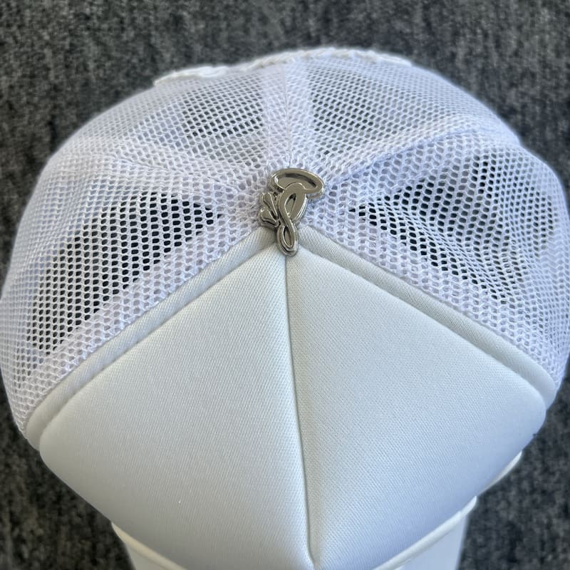 Boné Trucker Syna World White