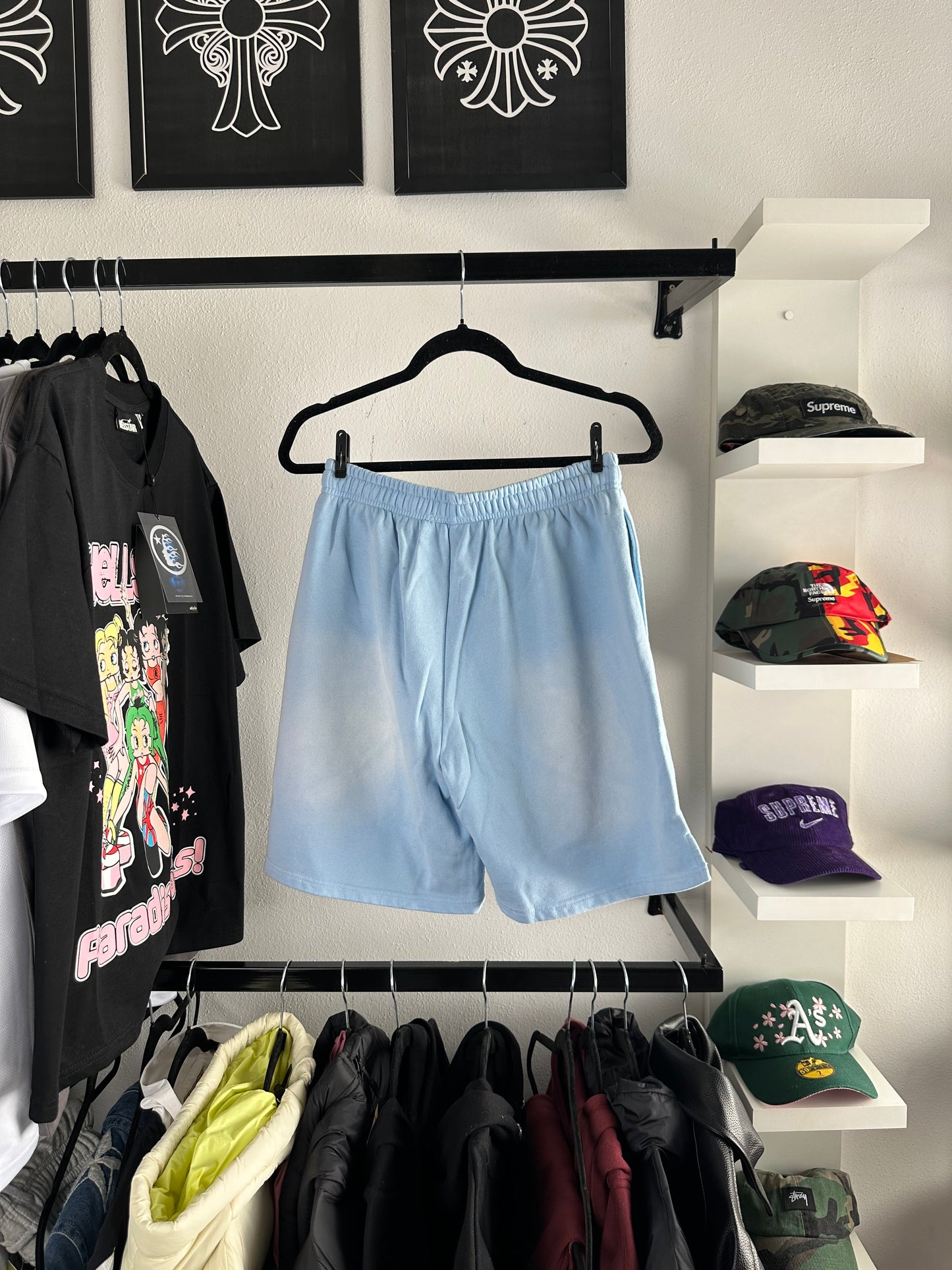 Shorts Moletom Hellstar “Sky Blue” (Pronta Entrega)