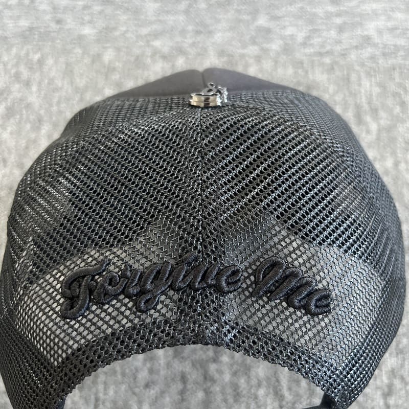 Boné Trucker Syna World Black