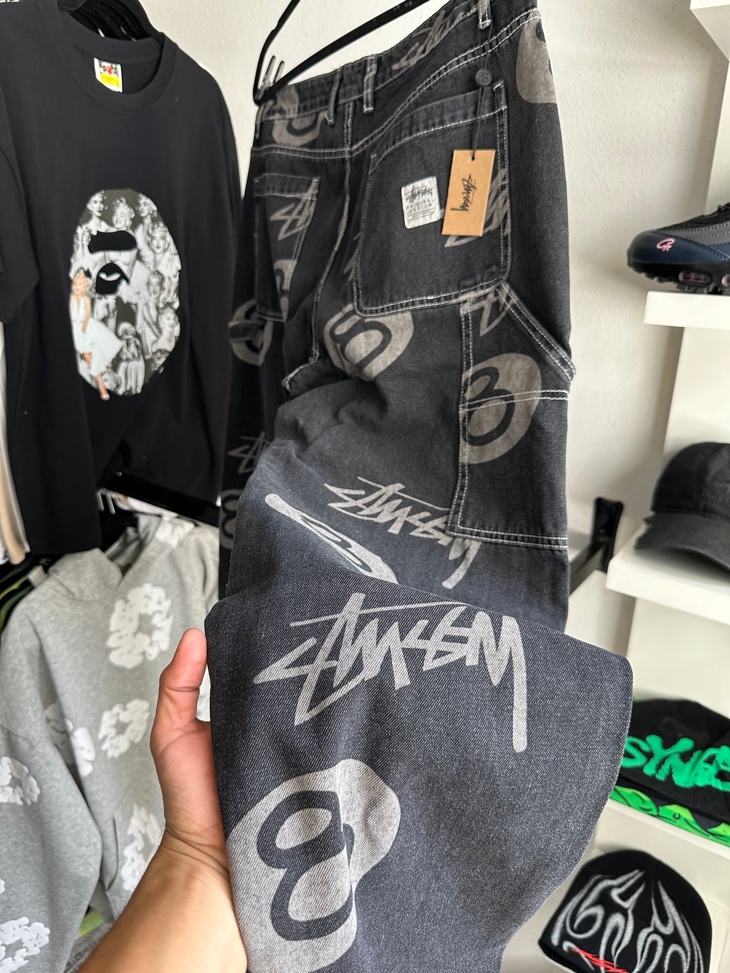 Calça Stussy Carpenter Black ‘8 Ball’ (Pronta Entrega)