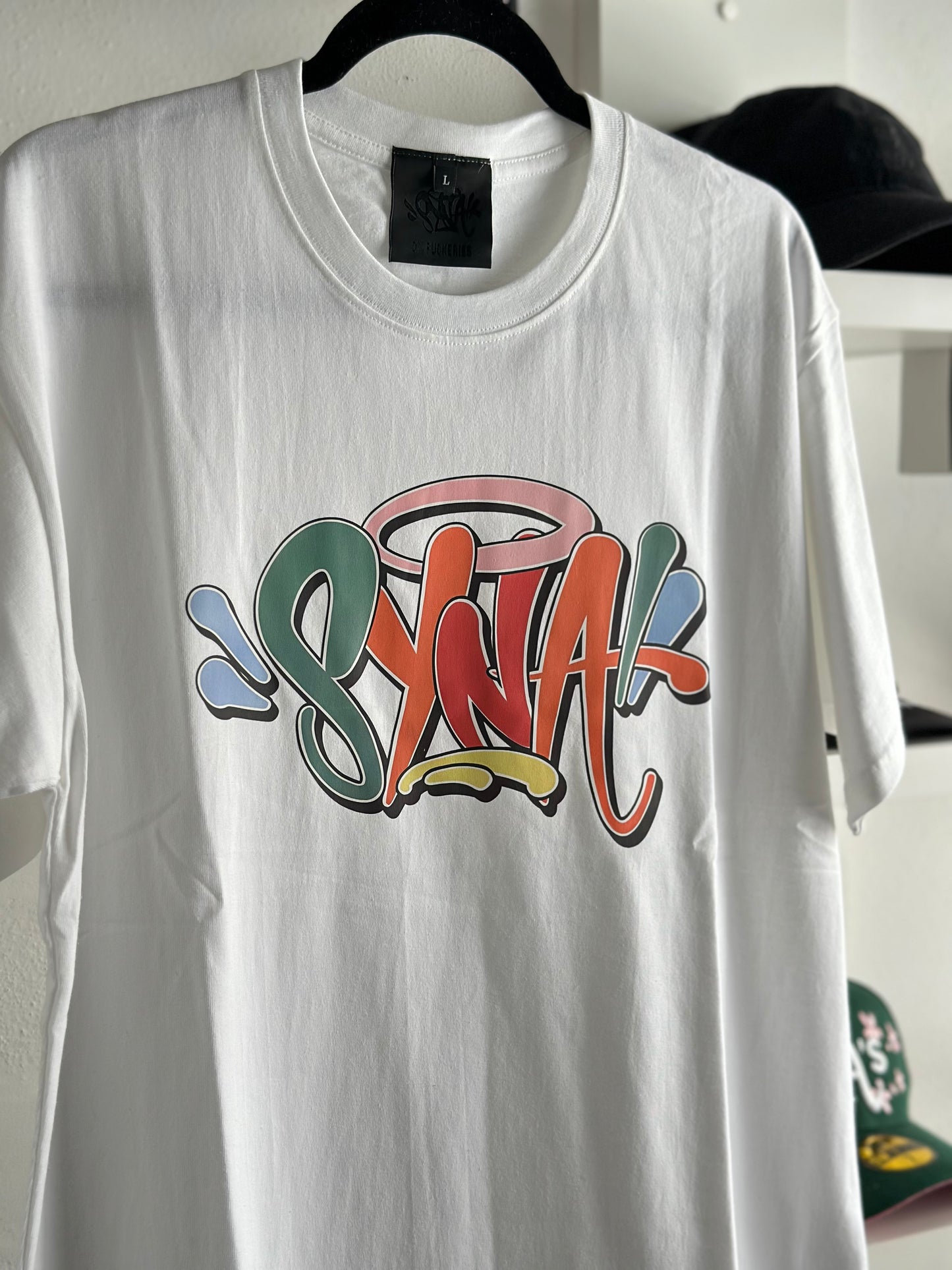 Camiseta Syna World Branca ‘Multicolor’ (Pronta Entrega)