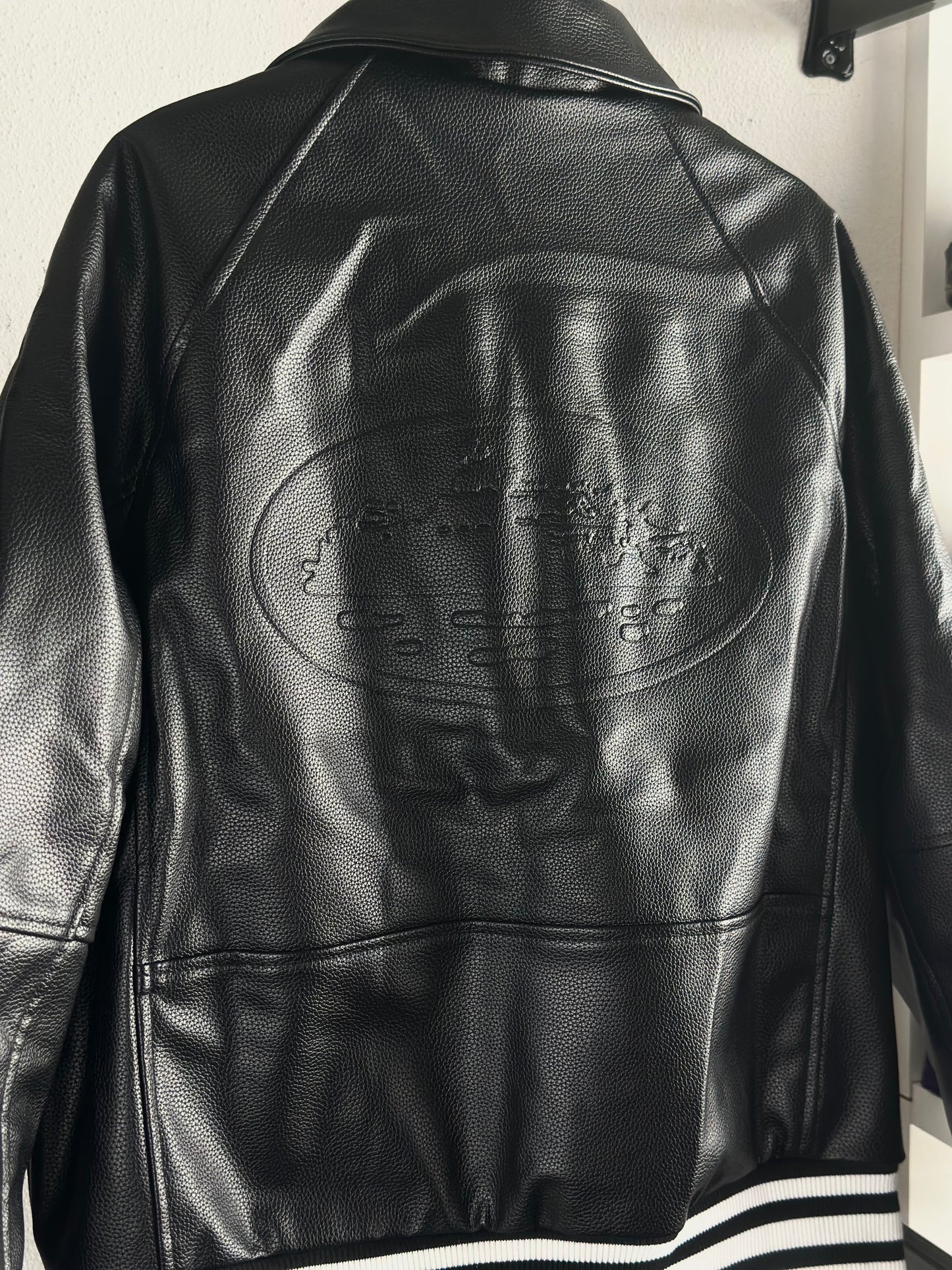 Jaqueta Corteiz Leather Da Skydive Black (Pronta Entrega)