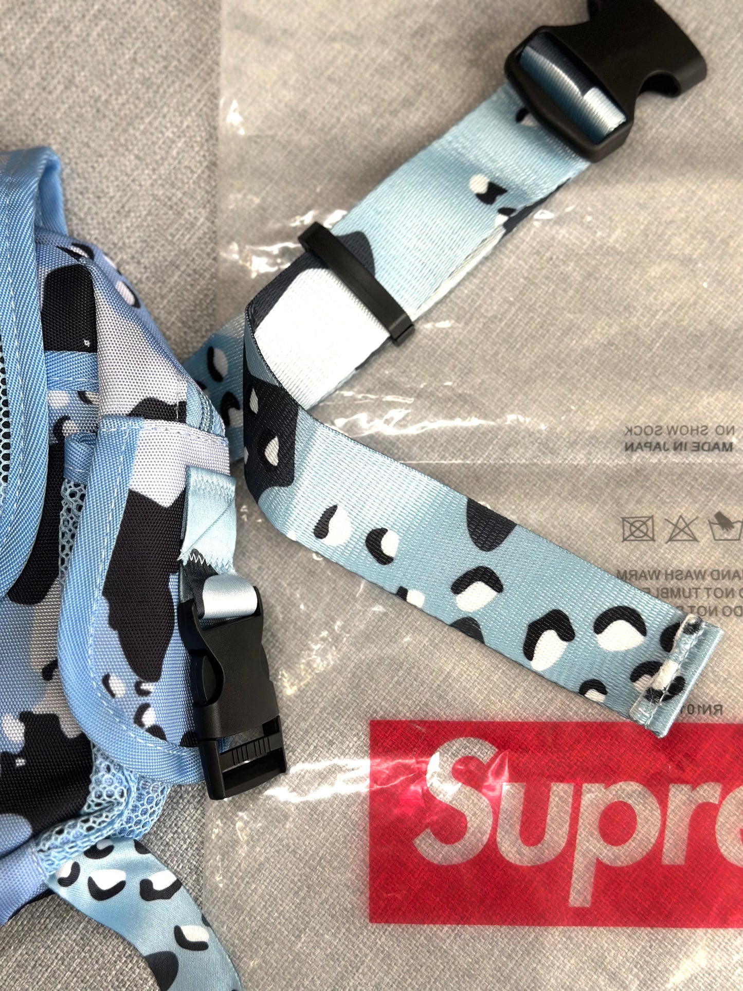 Bolsa Supreme SS20 ‘Blue Chocolate’ (Pronta Entrega)