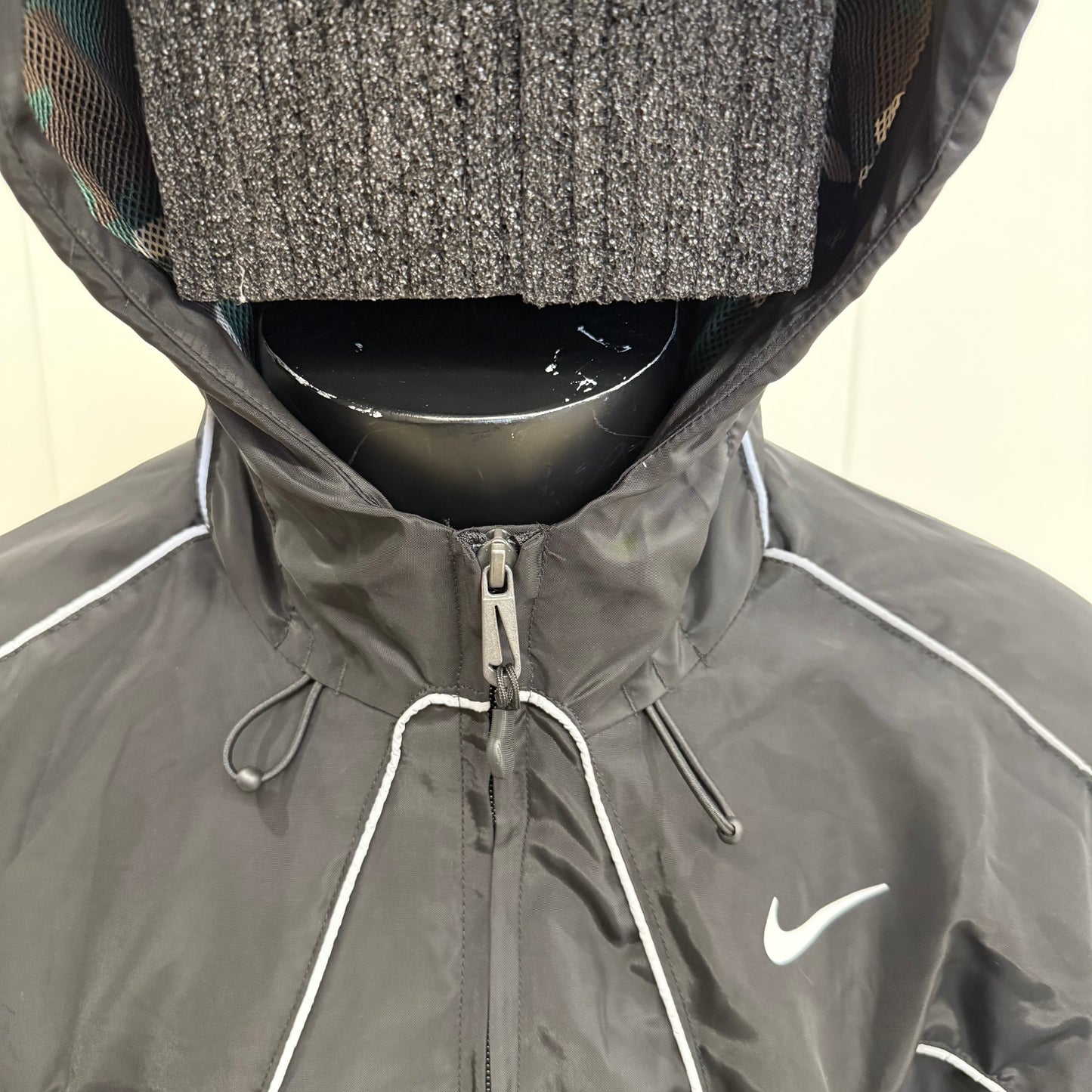 Jaqueta Track Nike x Corteiz Track ‘Onyx Black’