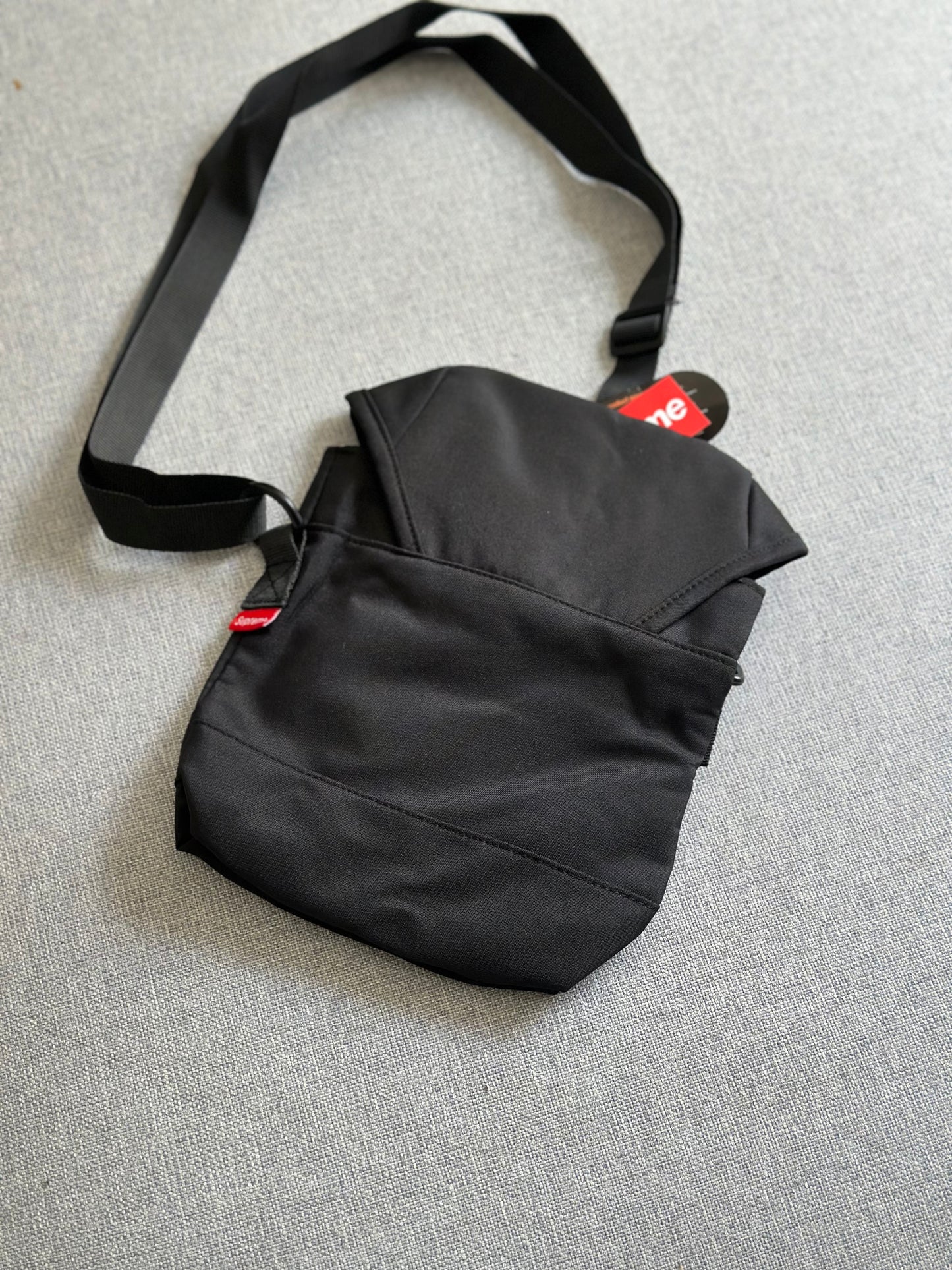 Bolsa Supreme SS23 ‘Black’ (Pronta Entrega)