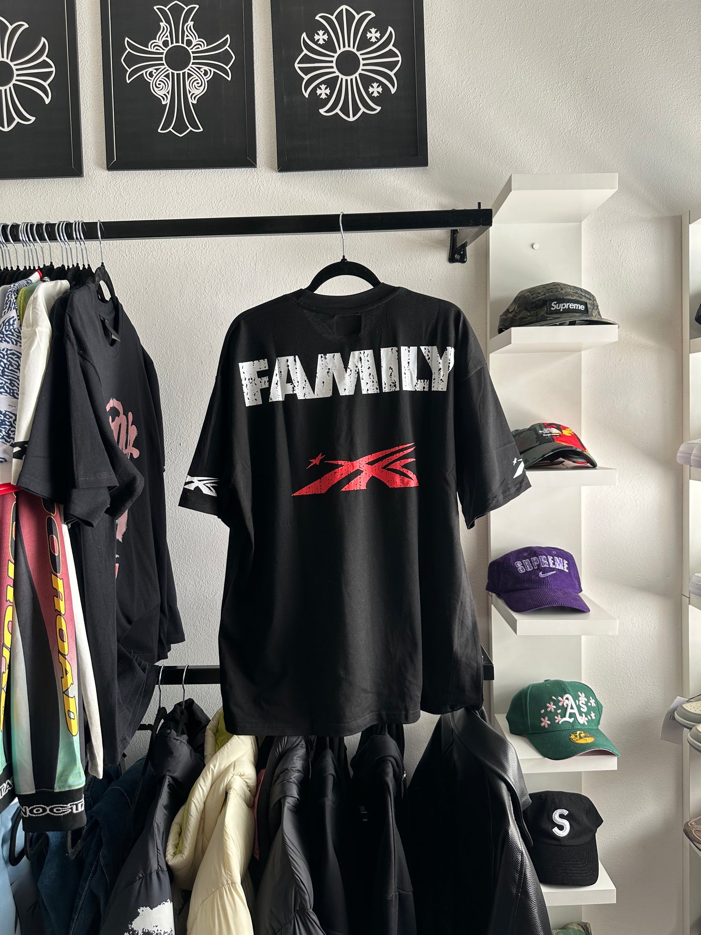 Camiseta Hellstar Family (Pronta Entrega)