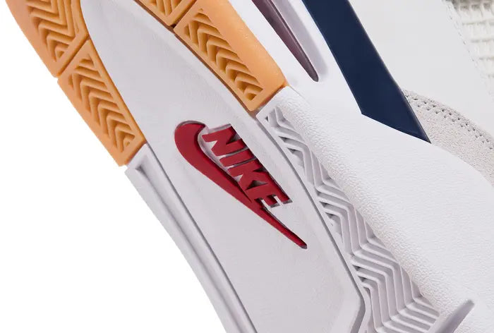Nike Air Jordan 4 SB ‘Navy'
