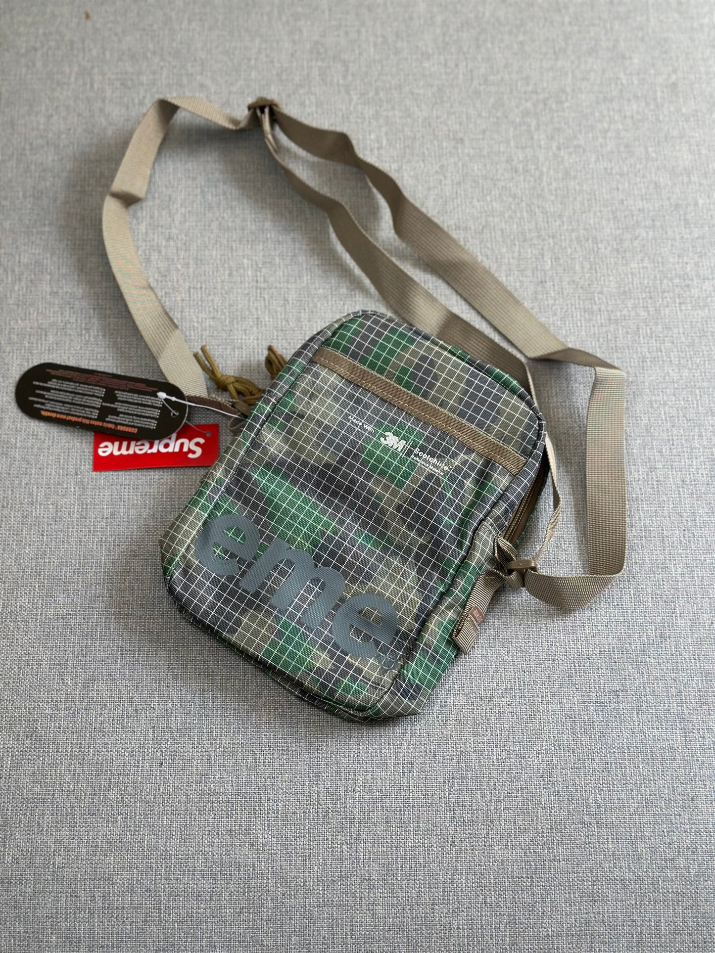 Bolsa Supreme SS24 ‘Military Camu’ (Pronta Entrega)
