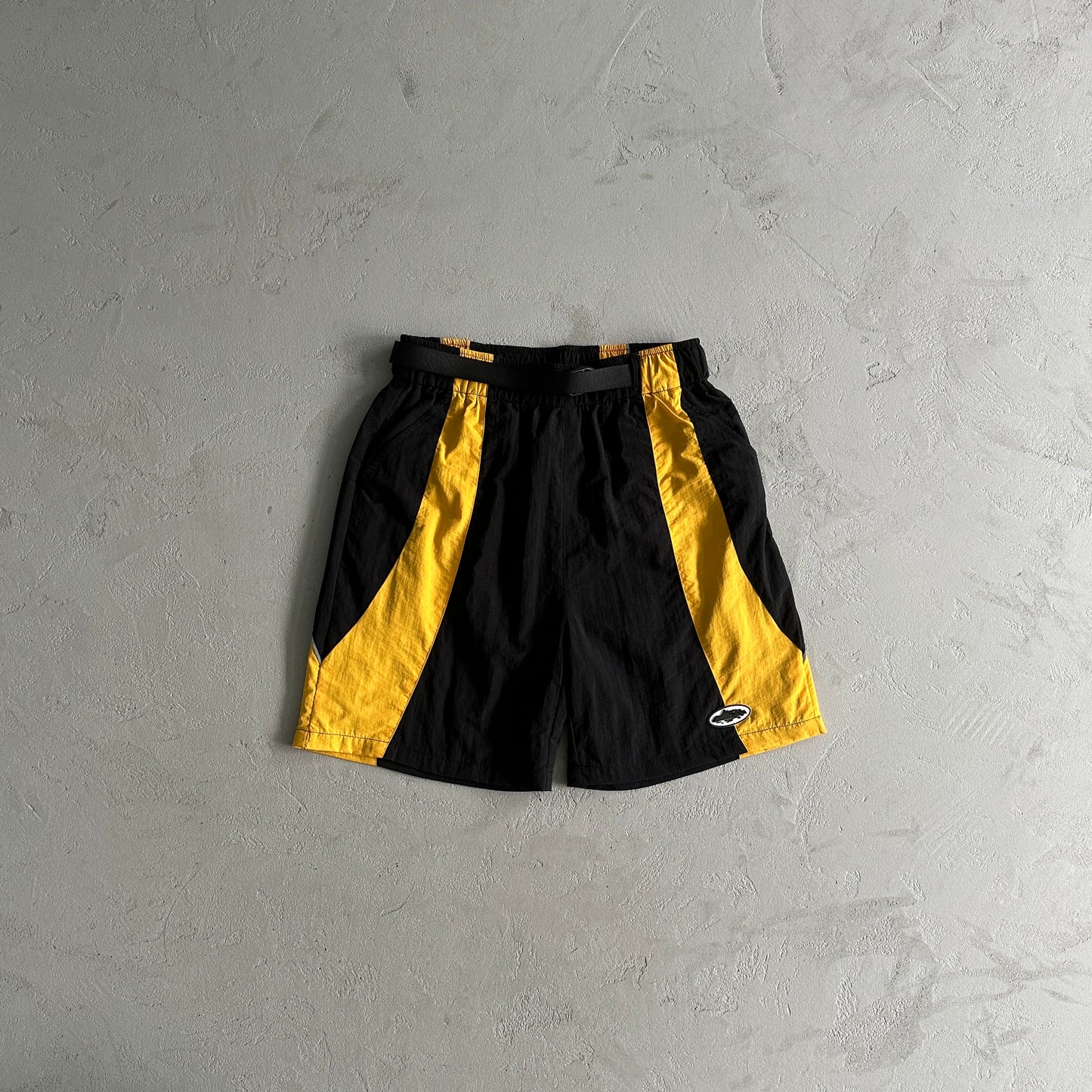 Corteiz Spring Shorts “Black Yellow”