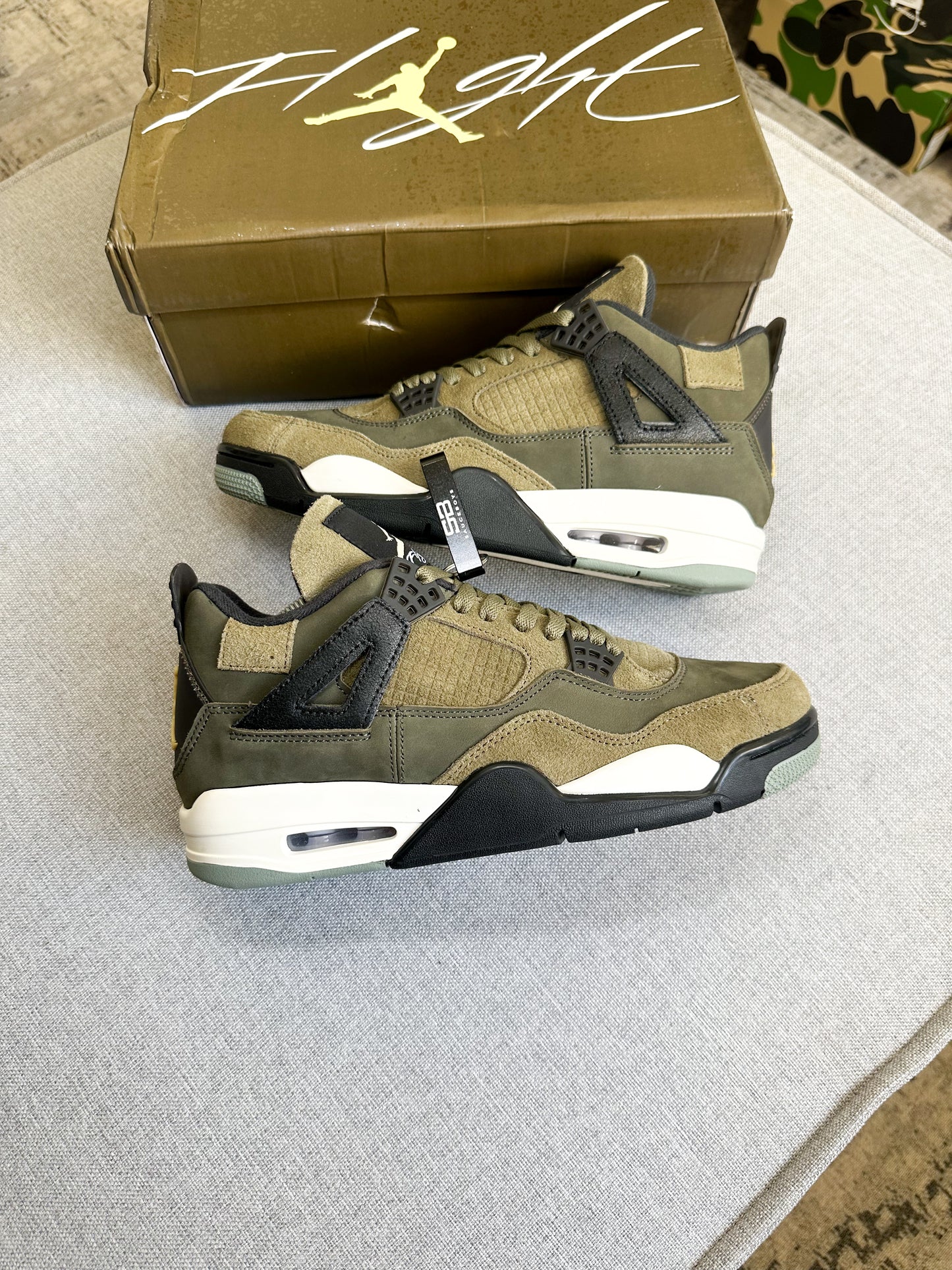 Nike Air Jordan 4 ‘Craft Médium Olive’ (Pronta Entrega)