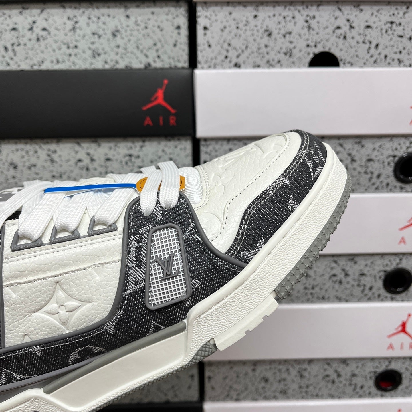 Louis Vuitton Trainer ‘Grey Monogram’