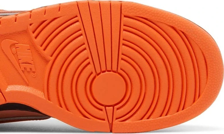 Nike Dunk SB Low  "Orange Lobster"