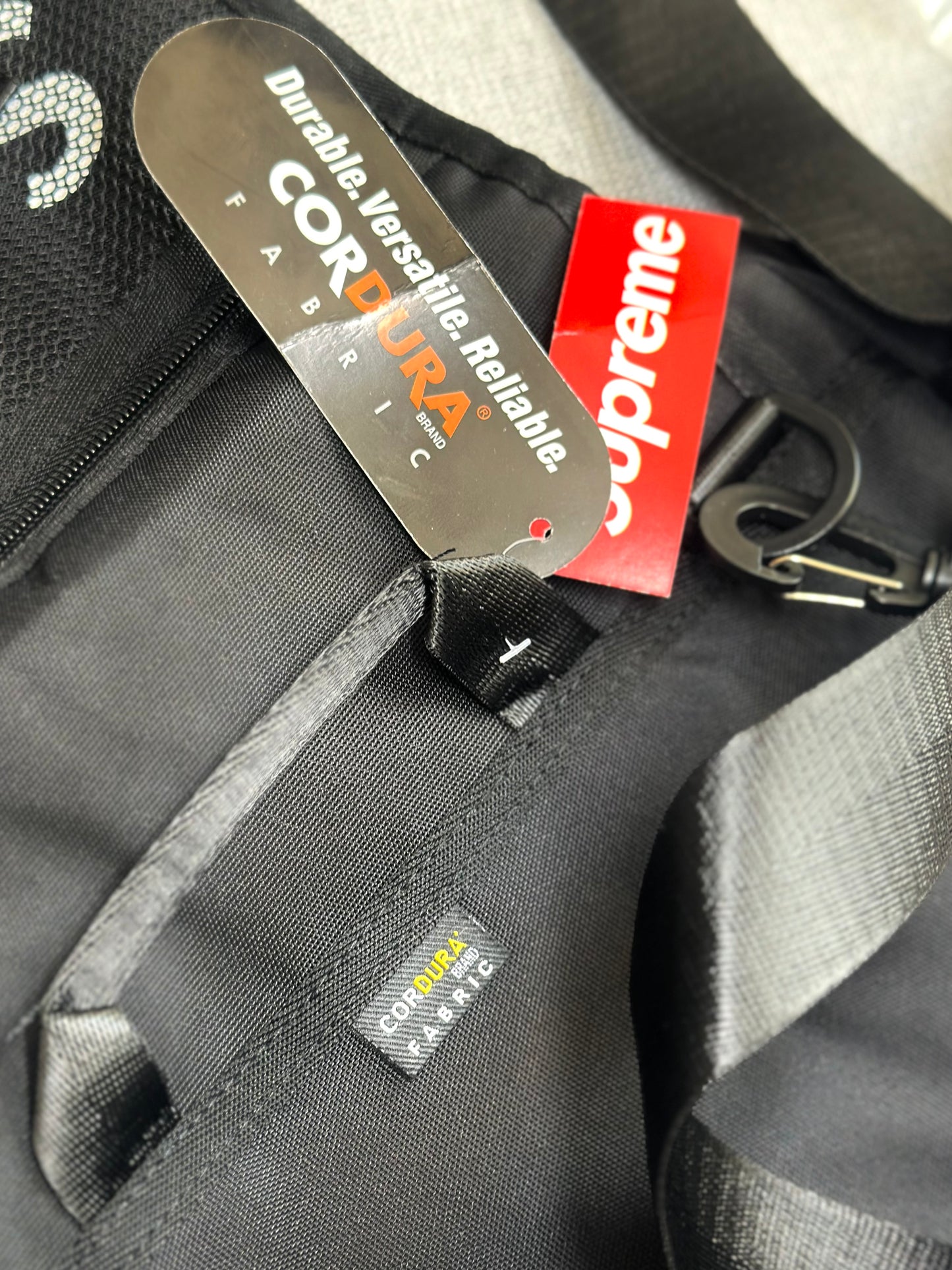 Bolsa Supreme SS20 ‘Black’ (Pronta Entrega)