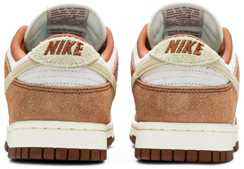 Nike Dunk Low "Medium Curry"