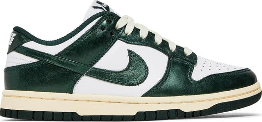 Nike Dunk Low "Vintage Green"