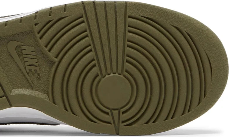 Nike Dunk Low "Medium Olive"