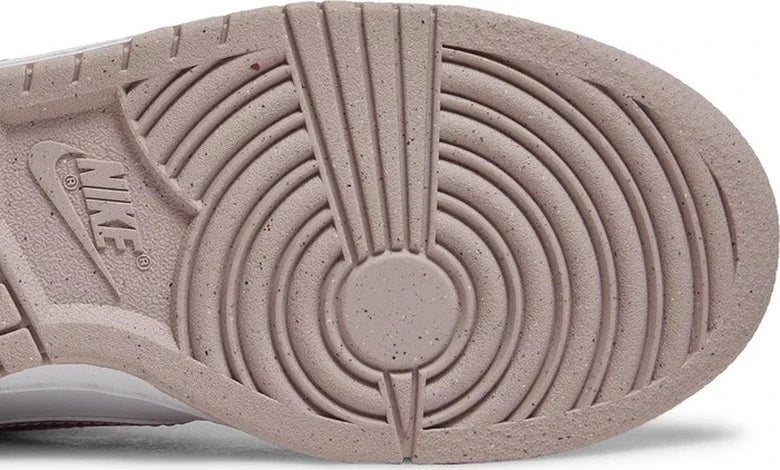 Nike Dunk Low "Pink Velvet"