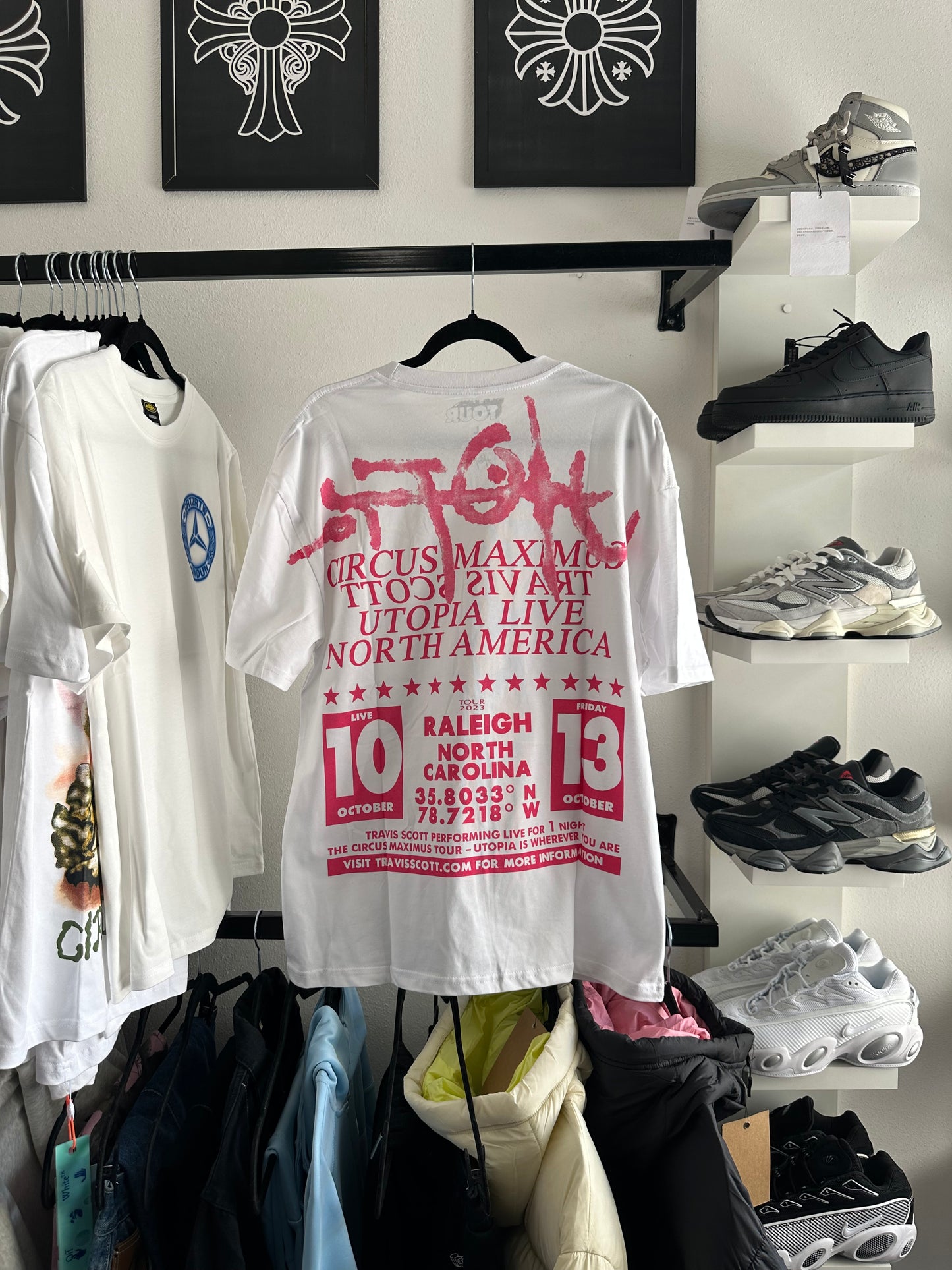 Camiseta Travis Scott Branca Utopia “Is In Brooklyn” (Pronta Entrega)