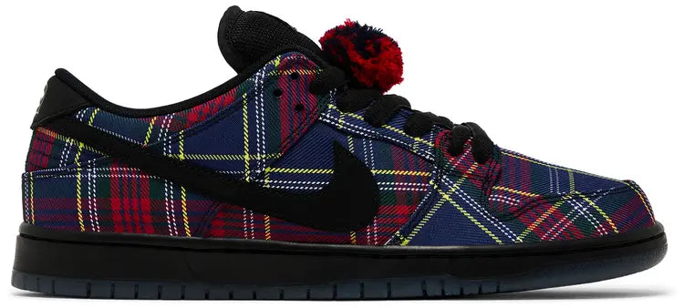 Nike Dunk Low SB x Nardwuar ‘Tam O’ Shanter Hat’