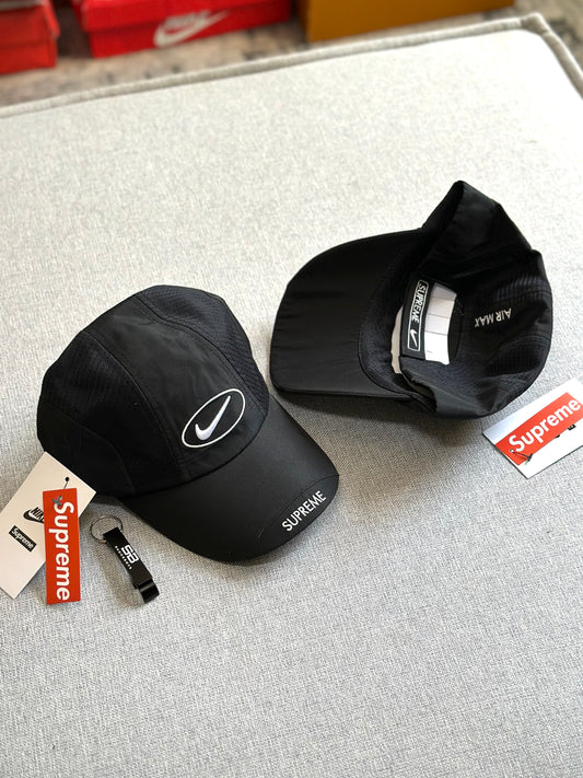 Boné Supreme x Nike Air Max ‘Black’ (Pronta Entrega)