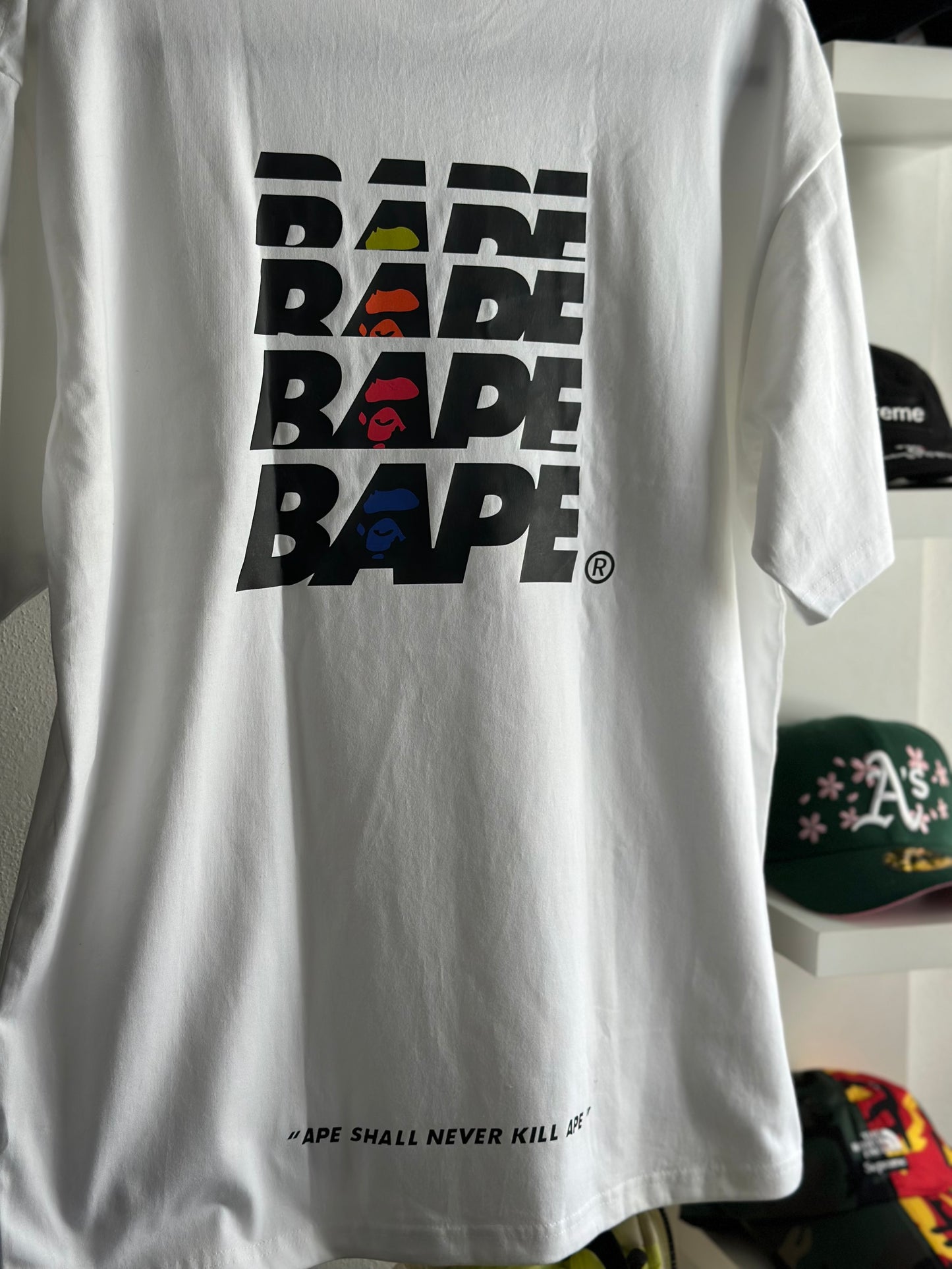 Camiseta Bape ‘Ape Shall Never Kill Ape’ (Pronta Entrega)