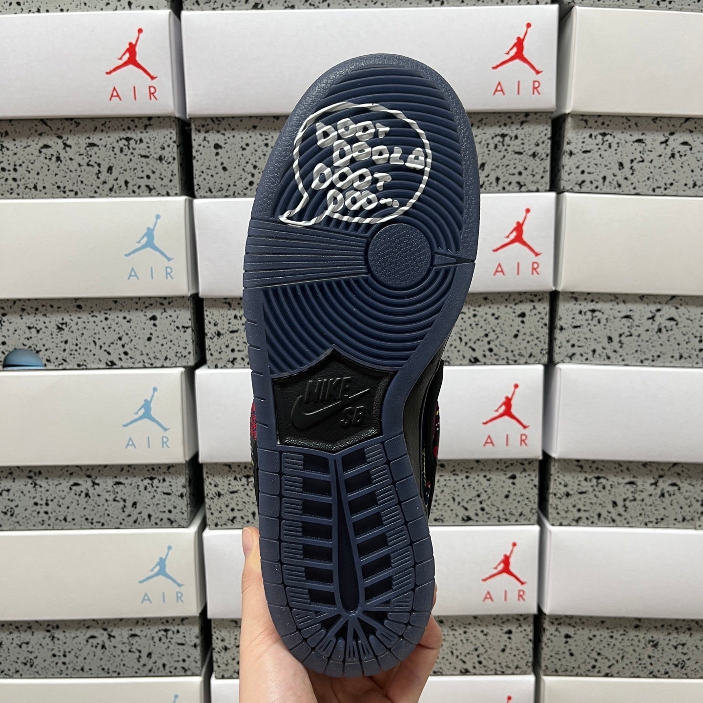 Nike Dunk Low SB x Nardwuar ‘Tam O’ Shanter Hat’