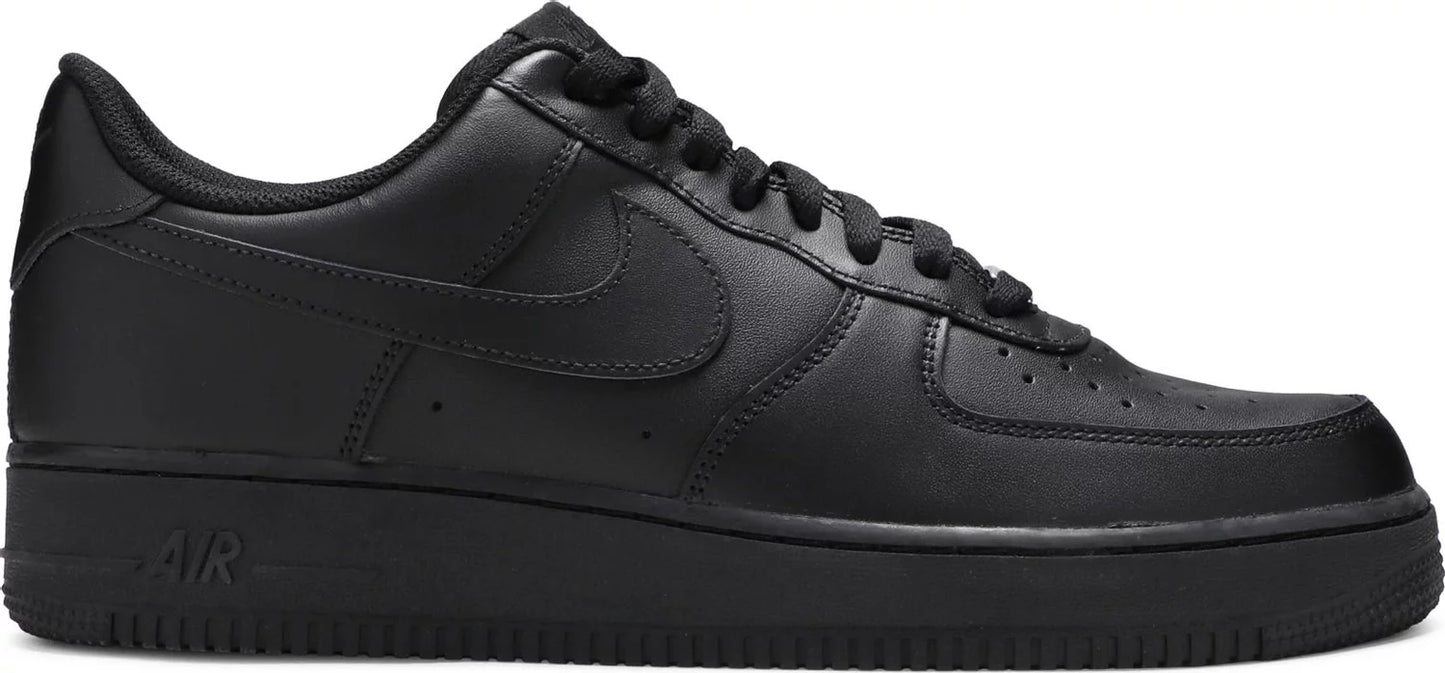 Nike Air Force 1 "Triple Black"