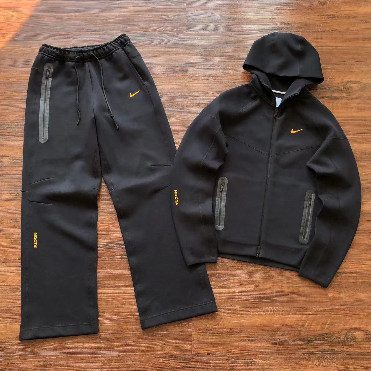 Conjunto Calça Nike x NOCTA Tech Fleece Black
