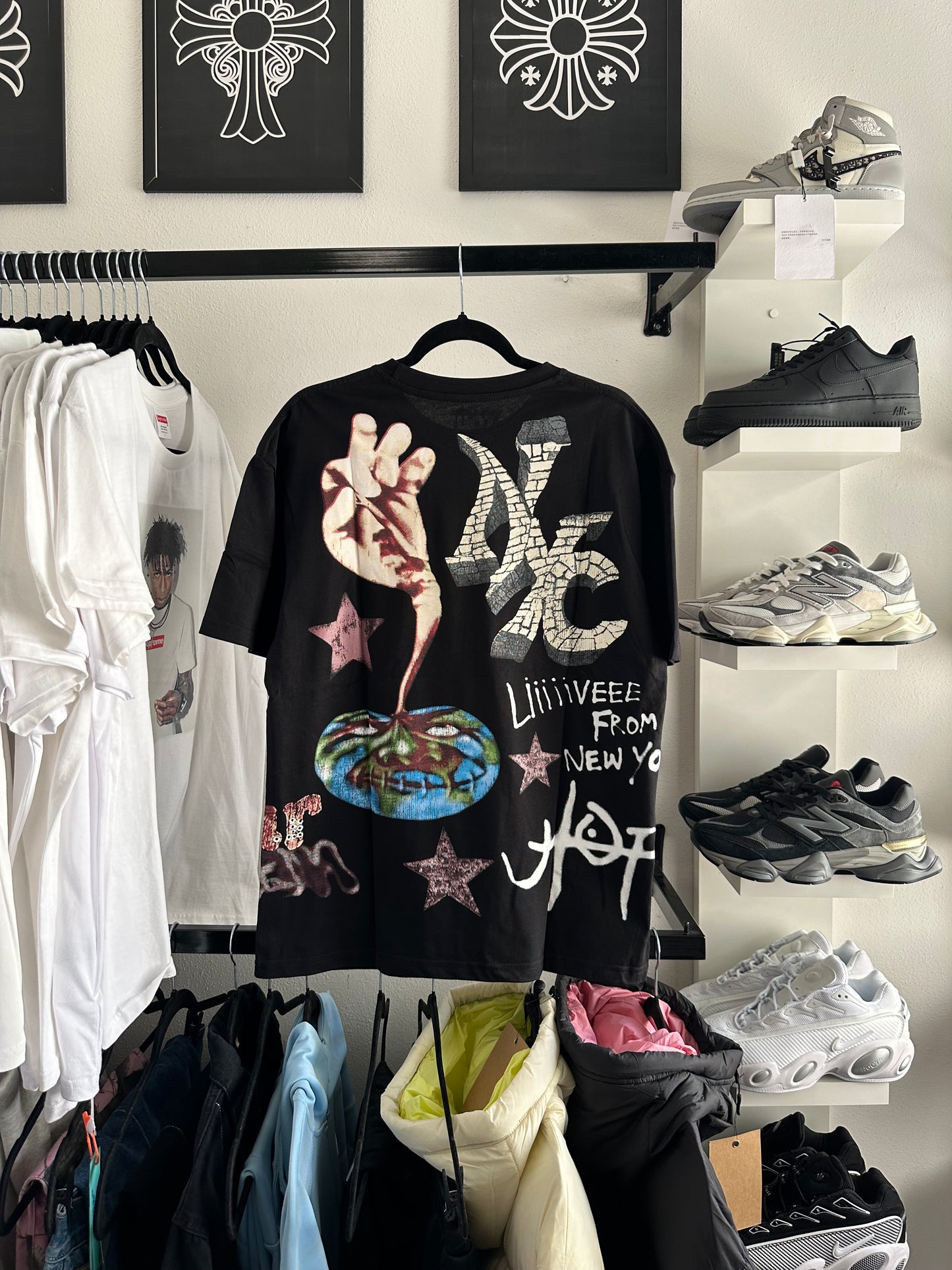 Camiseta Travis Scott Preta “Utopia NYC” (Pronta Entrega)