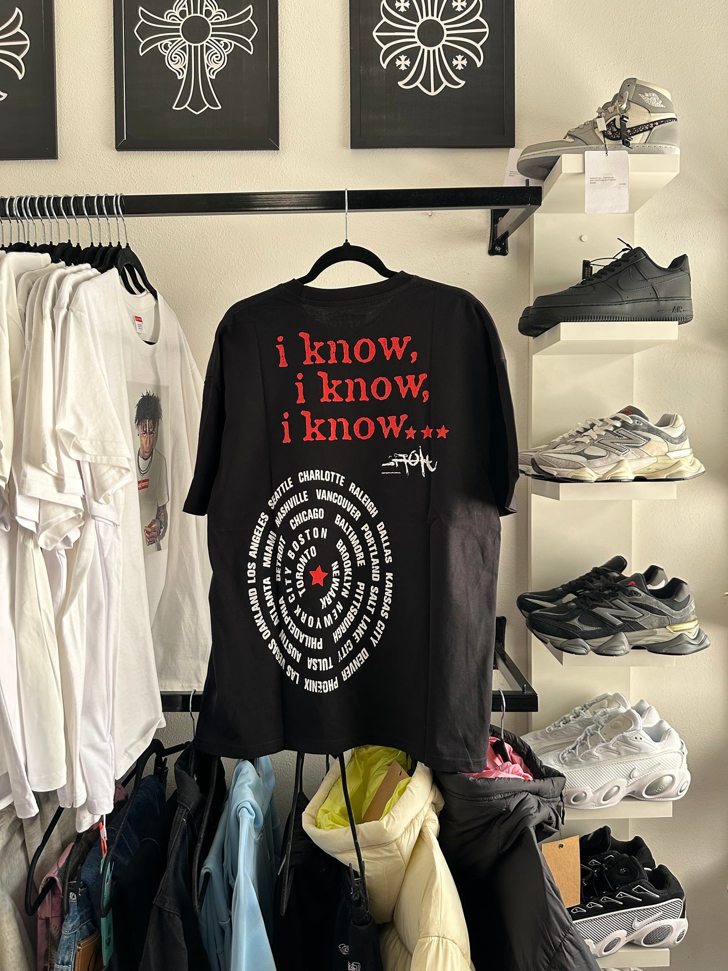 Camiseta Travis Scott Preta “Utopia I Know” (Pronta Entrega)