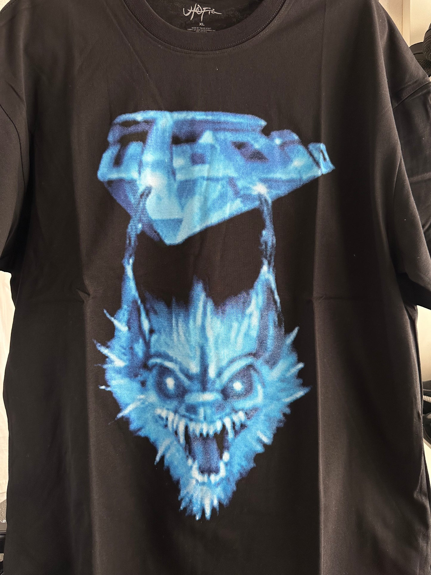 Camiseta Travis Scott Preta “Hyena” (Pronta Entrega)