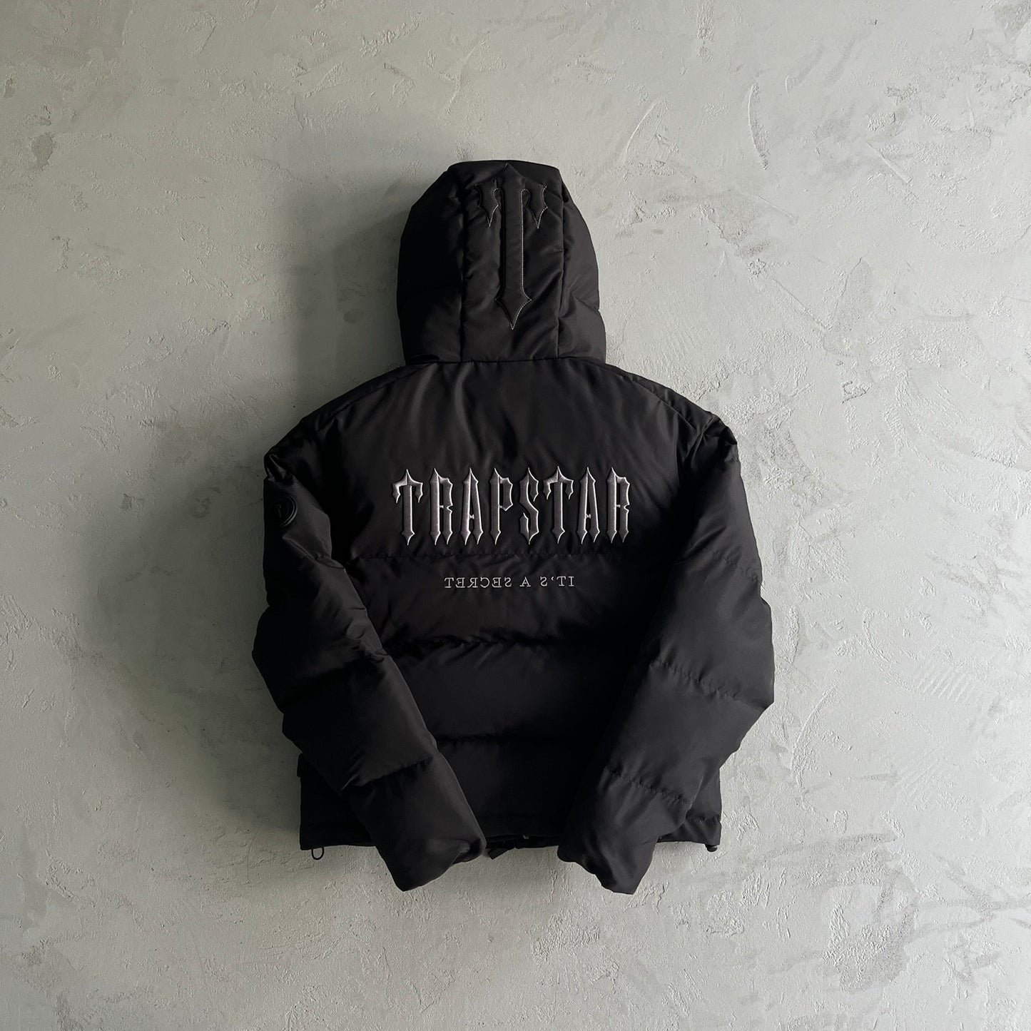 Trapstar Decoded 2.0 Hooded Puffer Jacket