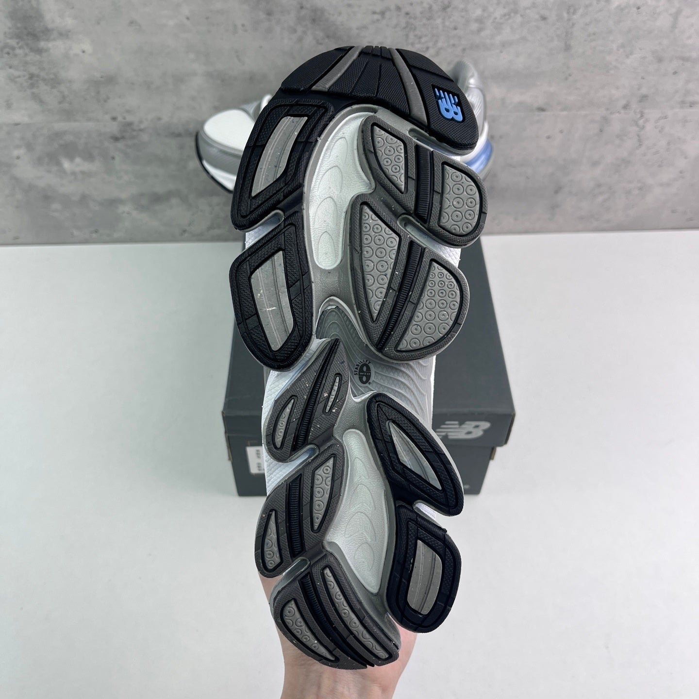 New Balance Abzorb 2000 ‘White Grey Blue’