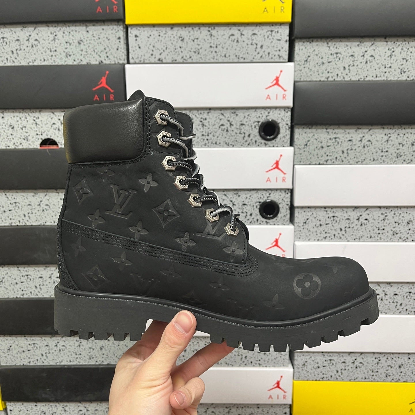 Timberland 6 x LV ‘Black Monogram’