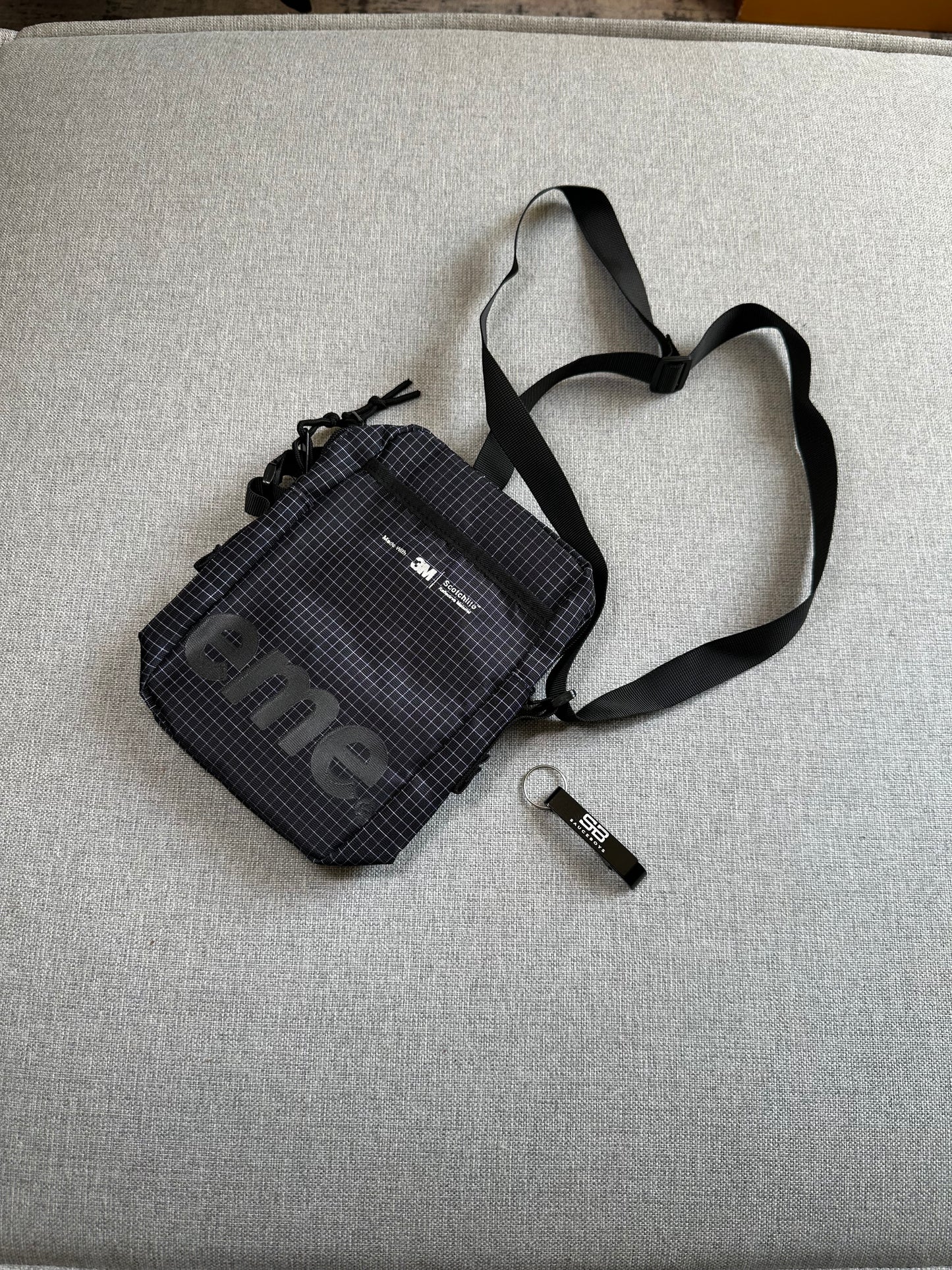 Bolsa Supreme SS24 ‘Black’ (Pronta Entrega)
