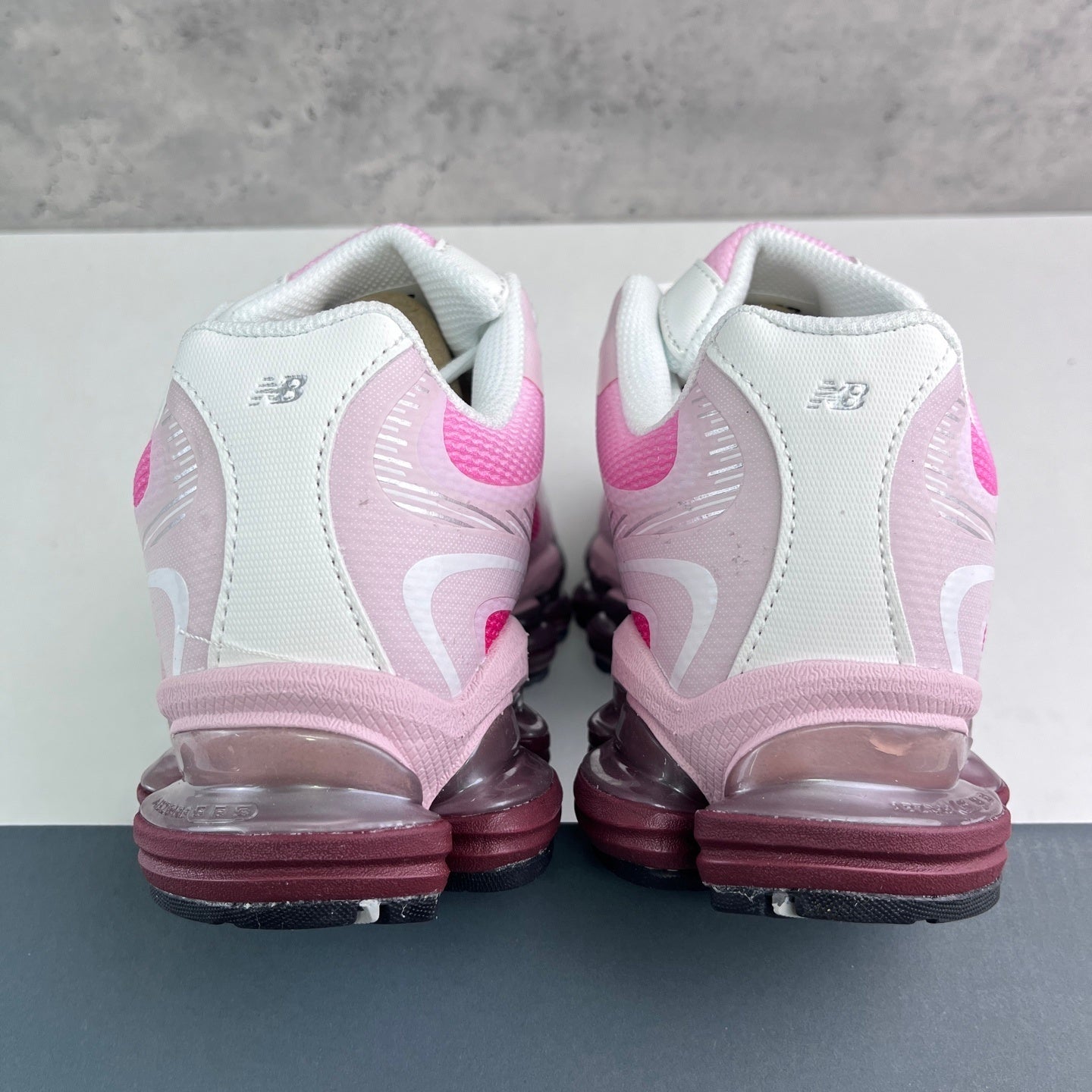 New Balance Abzorb 2000 ‘Rose Sugar’