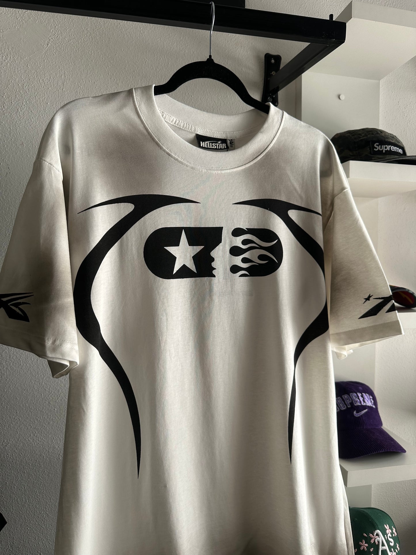 Camiseta Hellstar Warm Up White (Pronta Entrega)
