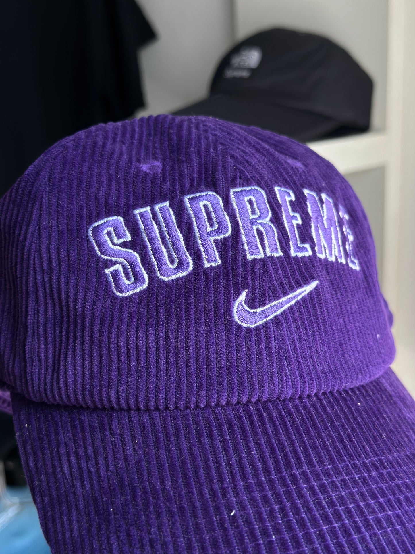 Boné 6 Panel Nike x Supreme Corduroy "Roxo" (Pronta Entrega)