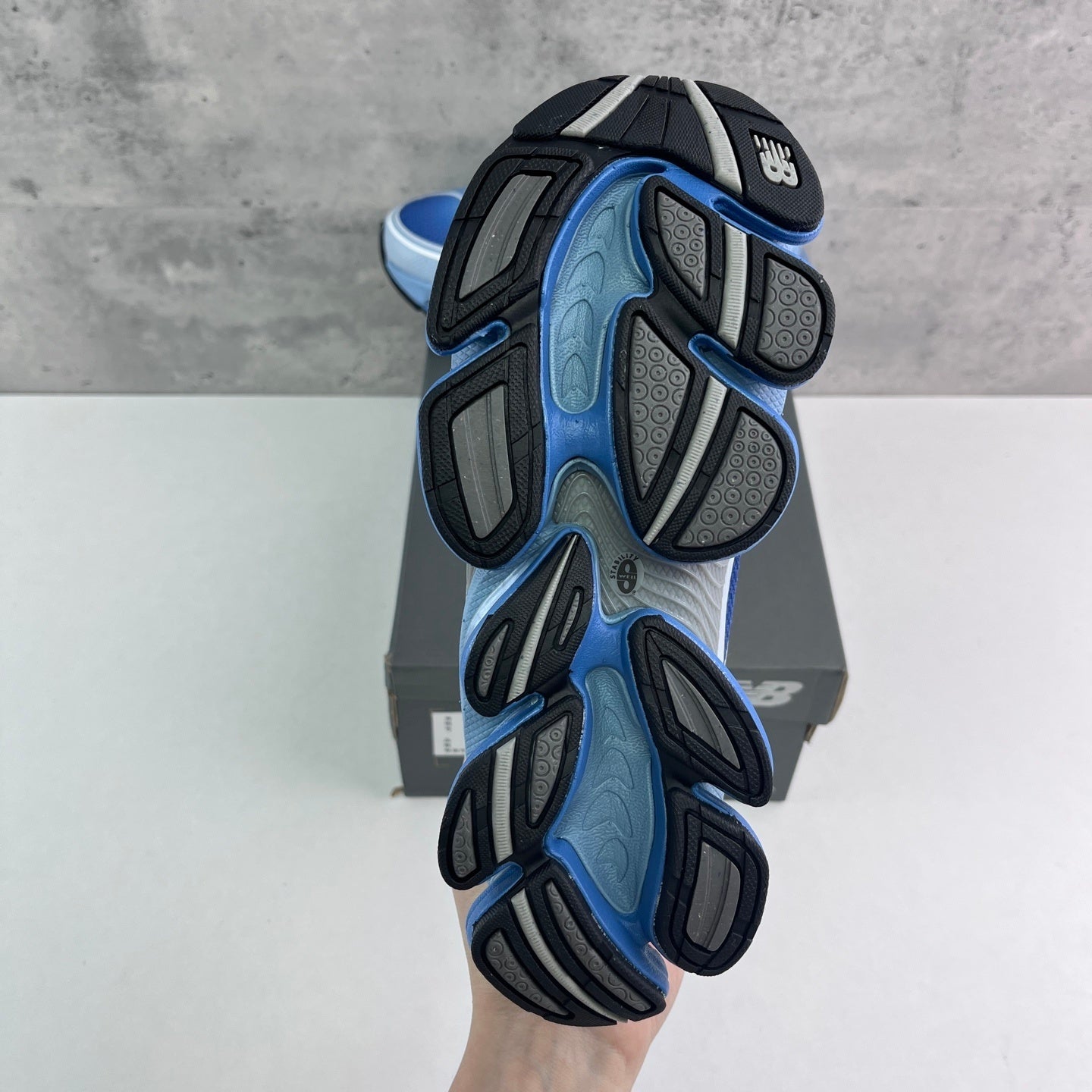 New Balance Abzorb 2000 ‘Baby Blue’
