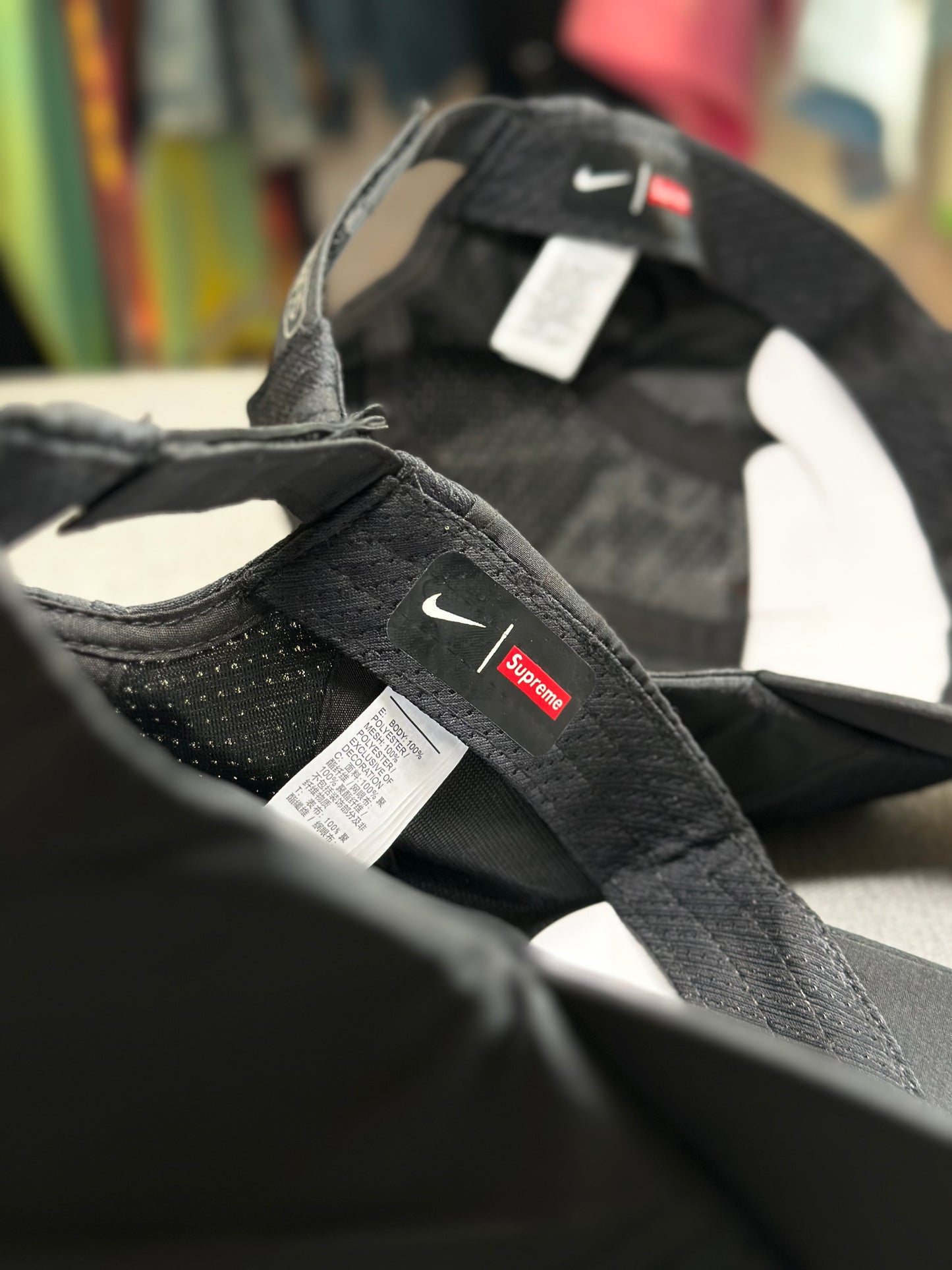 Boné Supreme x Nike Air Max ‘Black’ (Pronta Entrega)