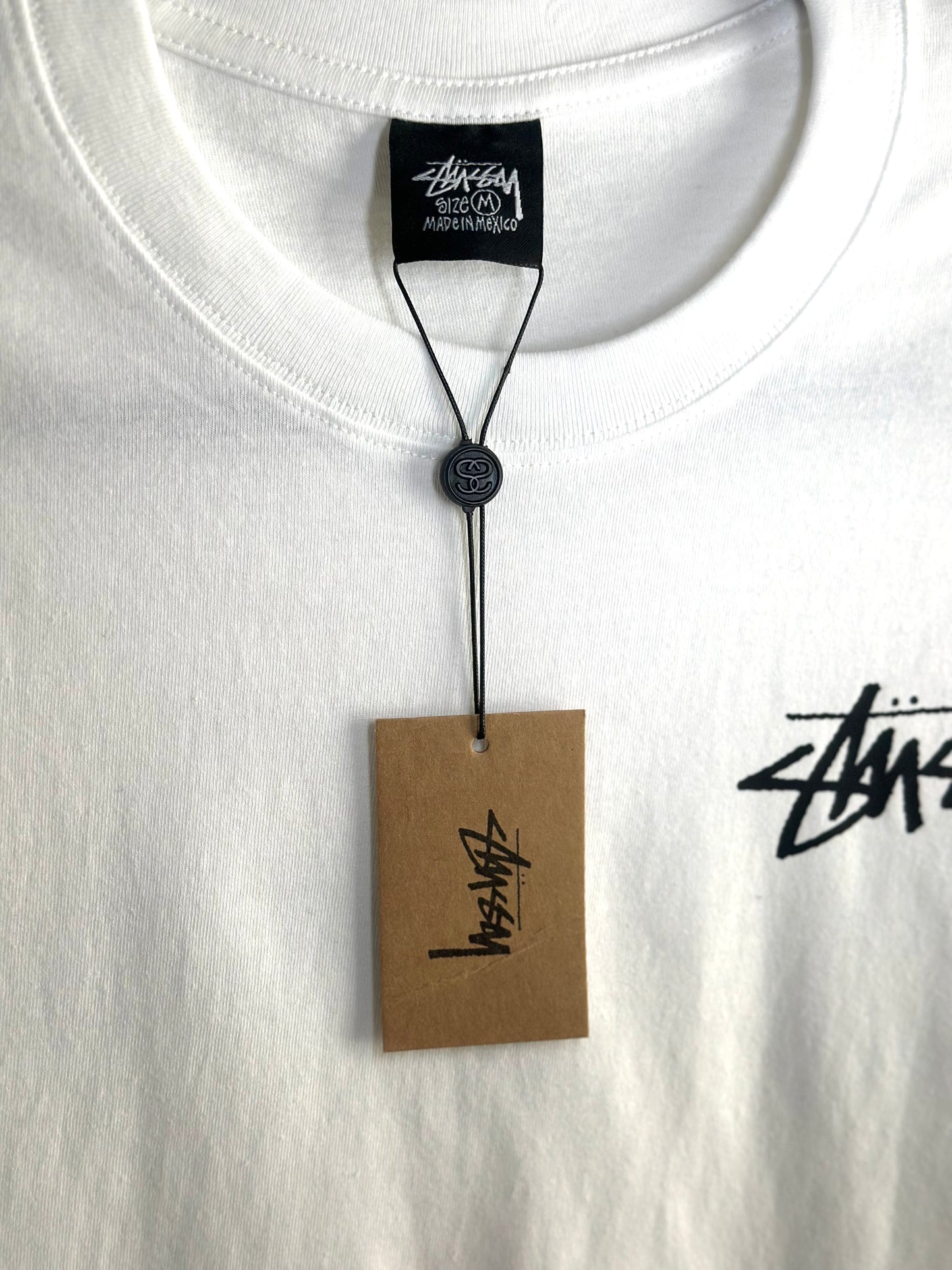 Camiseta Stussy ‘Fuzzi Dice / White’ (Pronta Entrega)