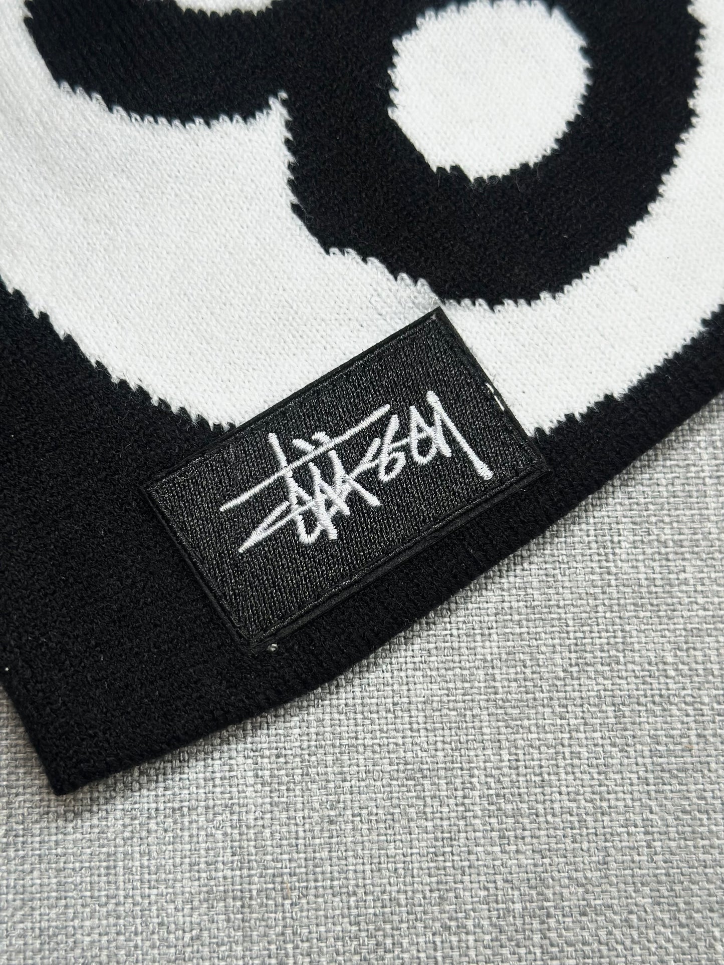 Touca Stussy ‘8 Ball / Black’ (Pronta Entrega)