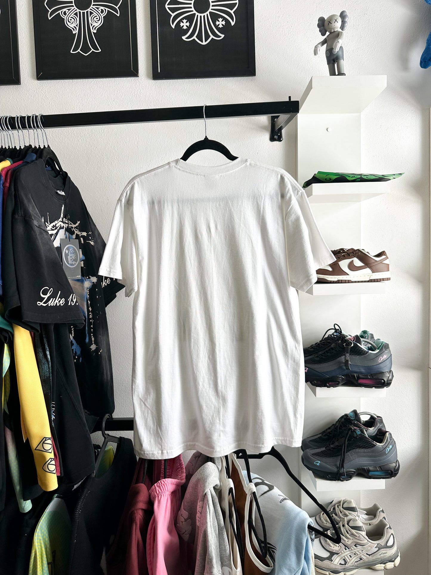 Camiseta Supreme "NBA Young Boy White" (Pronta Entrega)