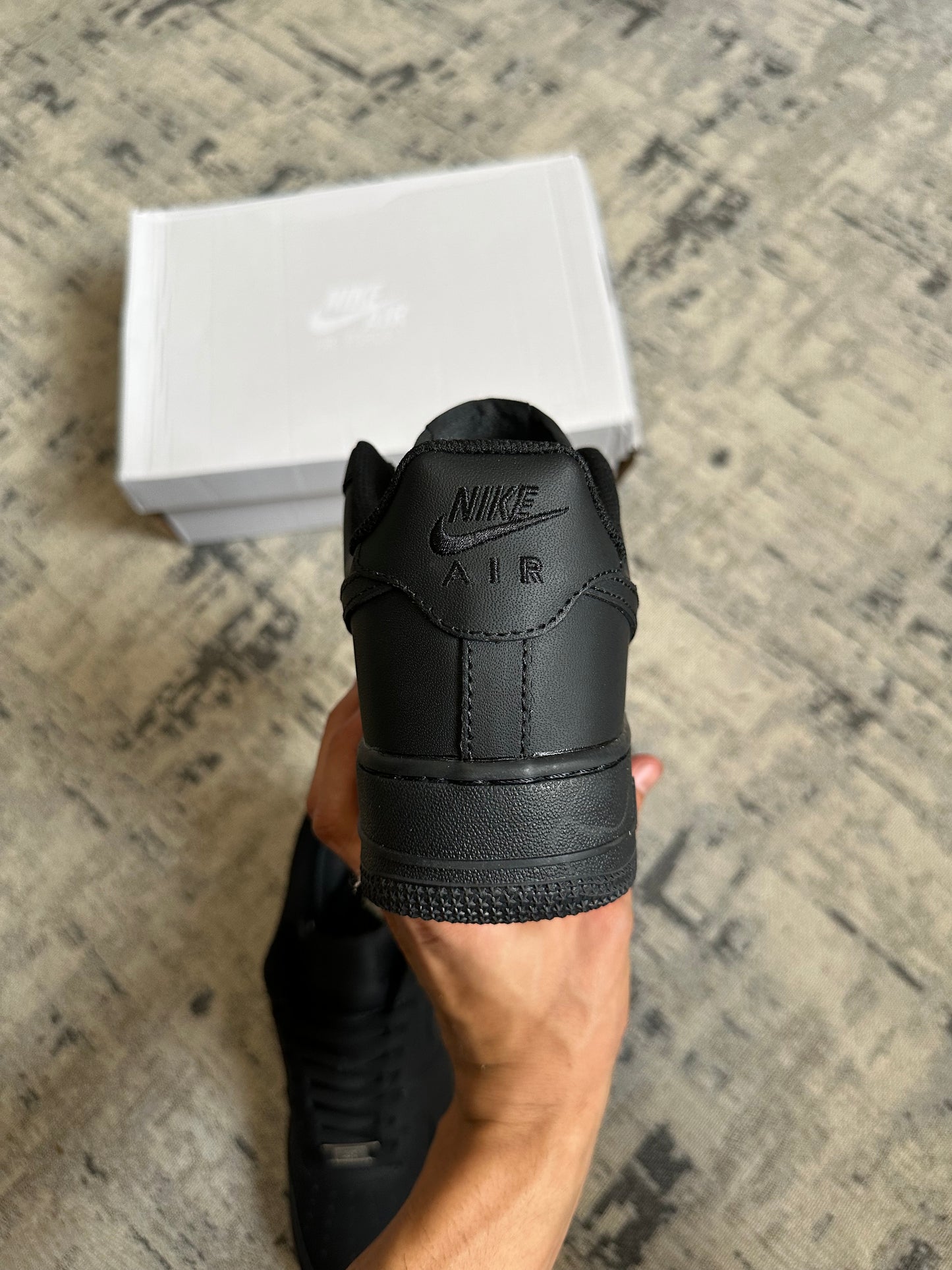 Nike Air Force “Triple Black” (Pronta Entrega)